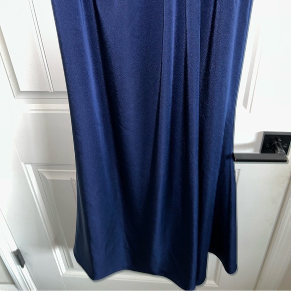 Faviana formal dress - Picture 7 of 7